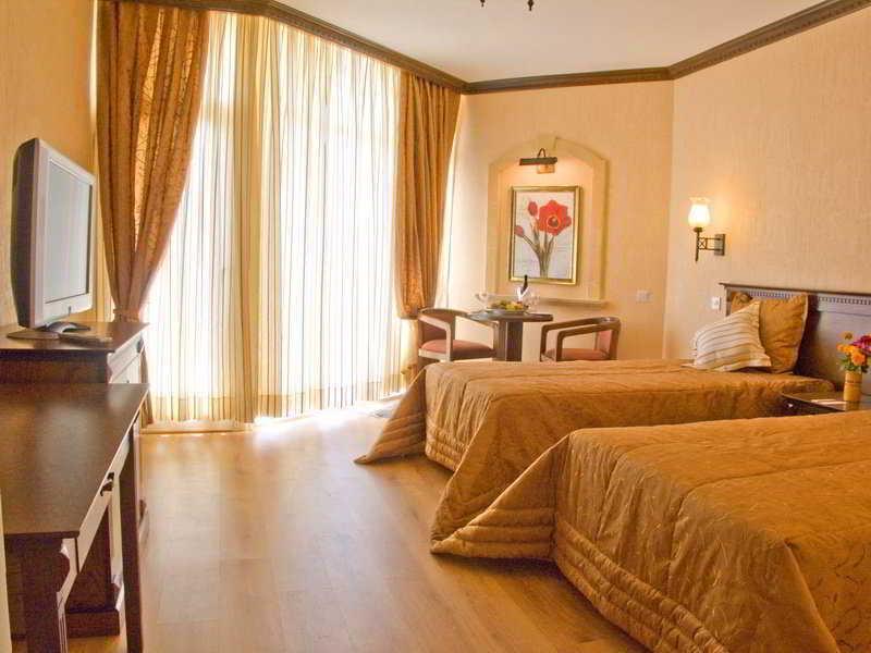 Hotel Pia Bella Kirenia