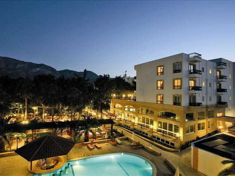 Pia Bella Hotel